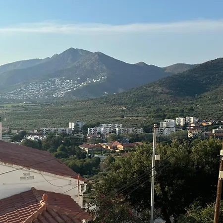 펜션 Casa Con Piscina Y Vistas Al Mar A Pies De Montana 로지즈